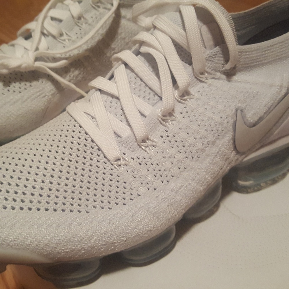 Deadstock Nike Vapormax 2 sz 10.5 White Grey